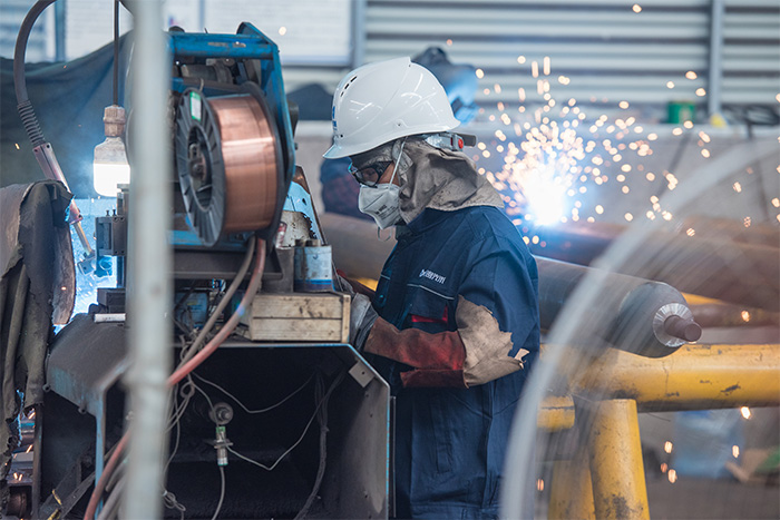 德兴网架焊接车间